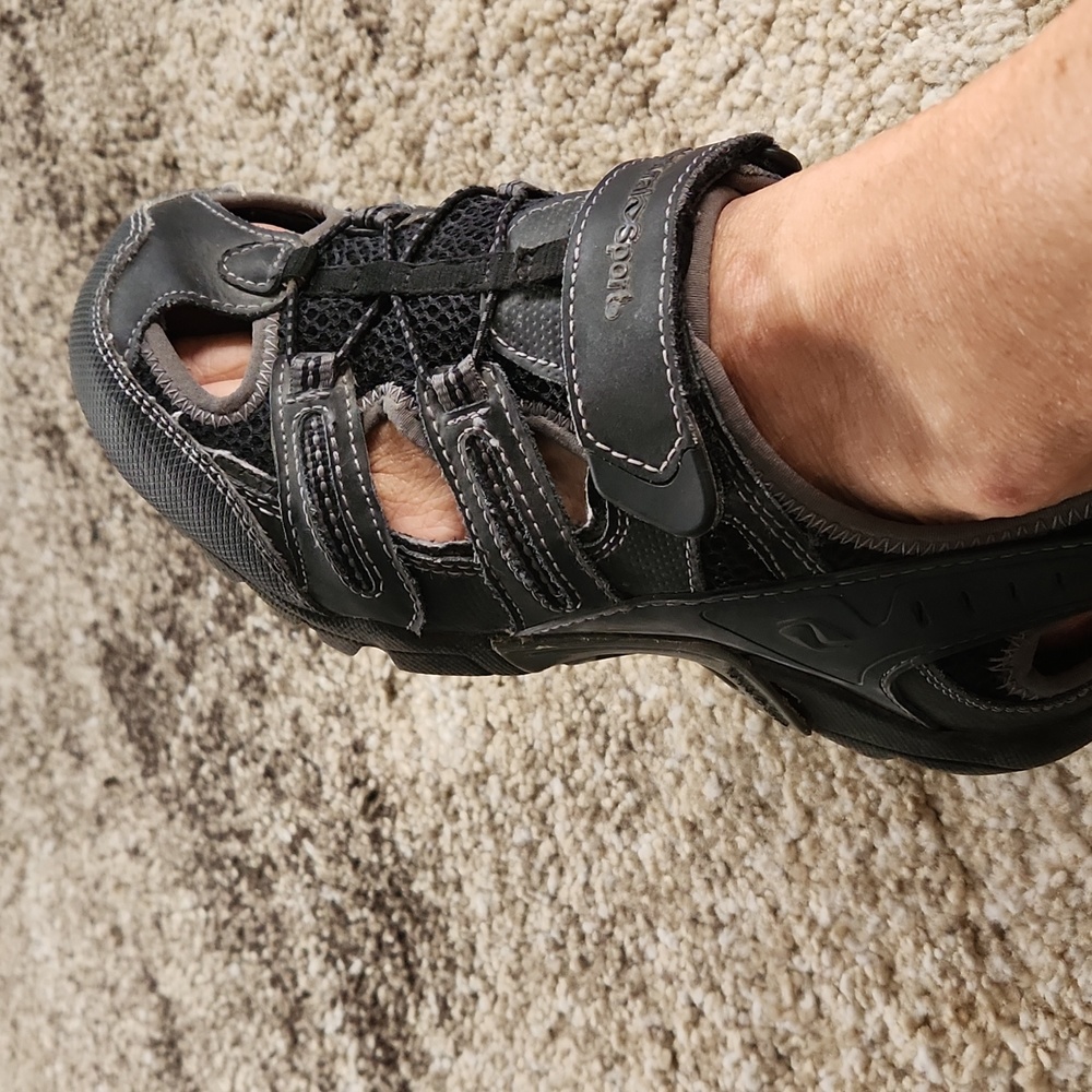 Golf shoes size 6 Ladies